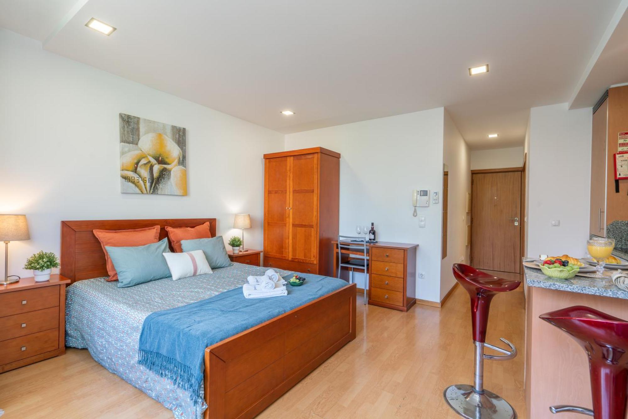 Host Wise - Bright Quiet Flats - Prime Location Apartment Porto Exterior photo